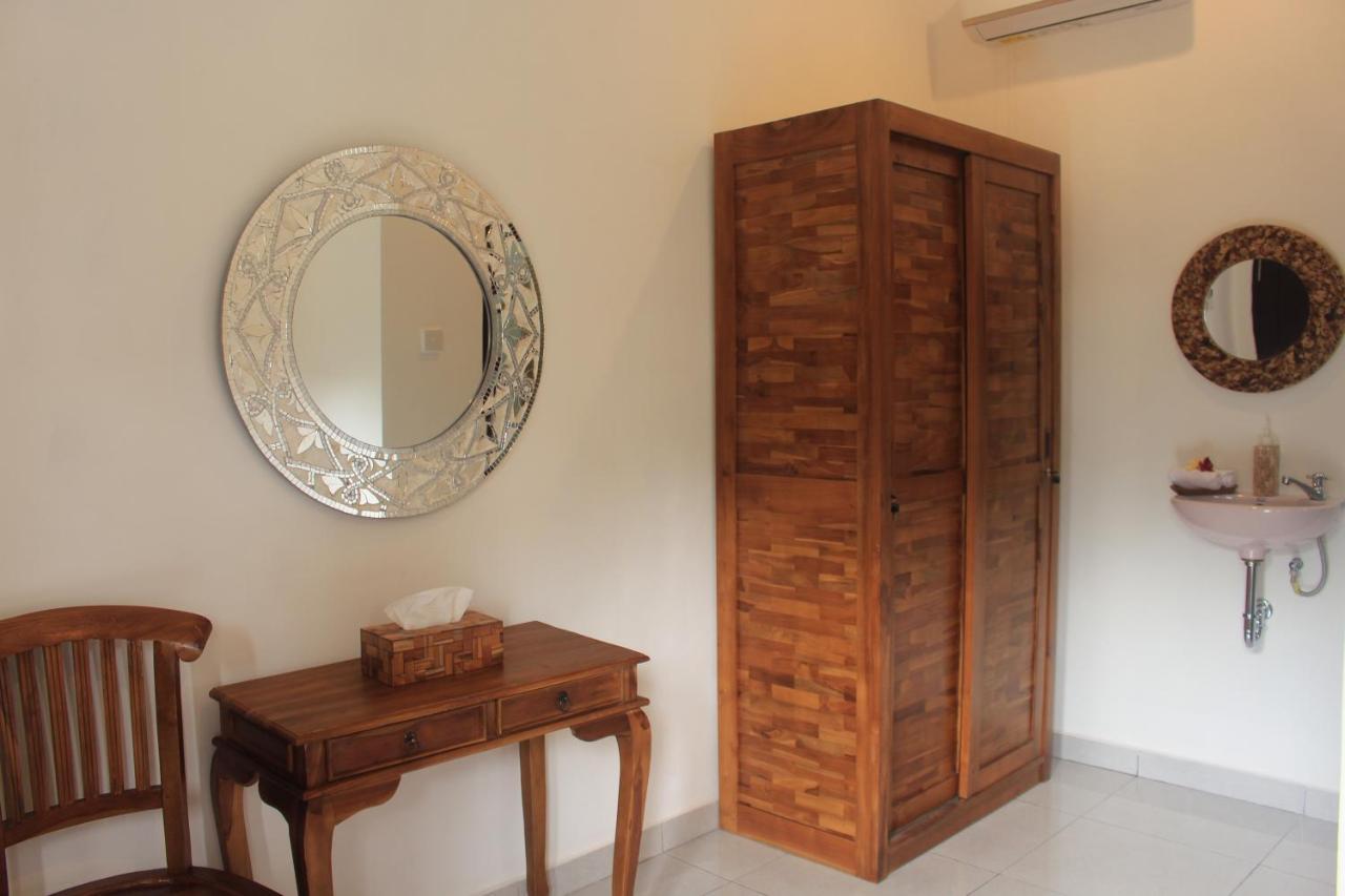 Intan Guest House Ubud Esterno foto